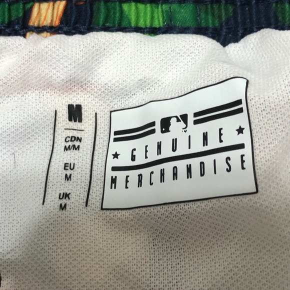 NWT Houston Astros Swim Trunks for Men
Size Medium - Picture 11 of 16